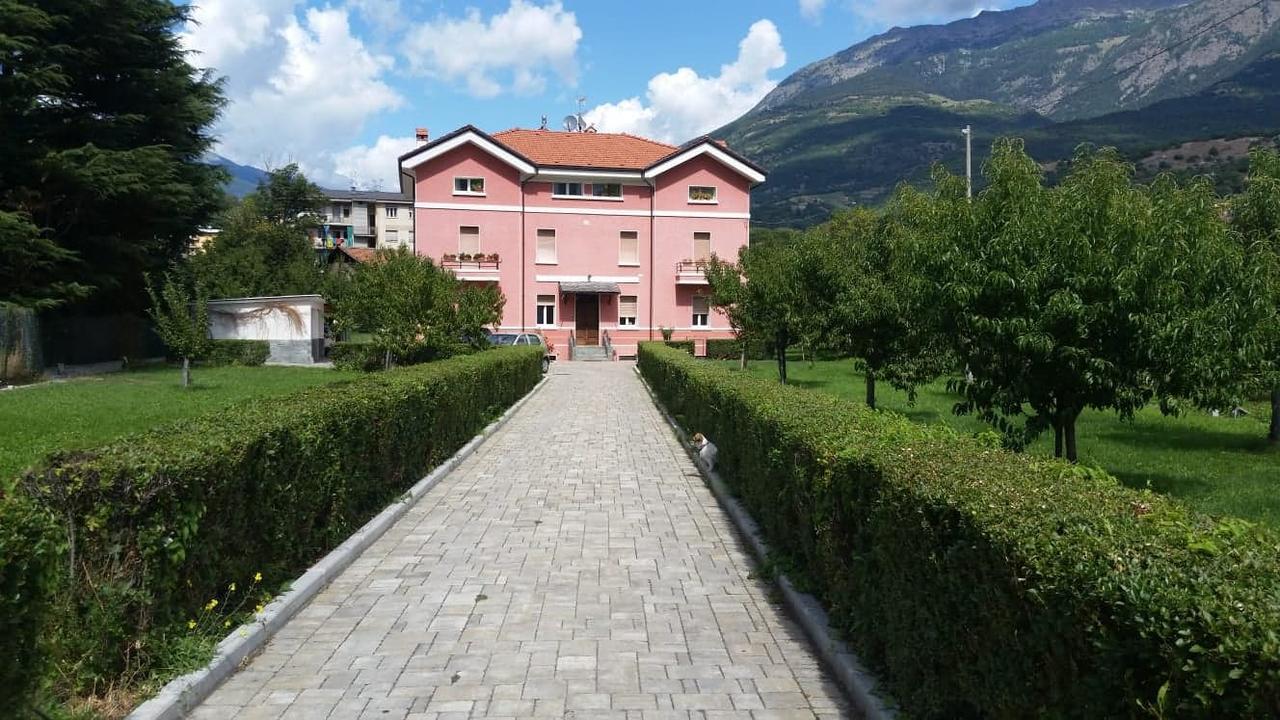 Apartamento Al Borgo Di Sant'Orso - Cir 0342 Aosta Exterior foto